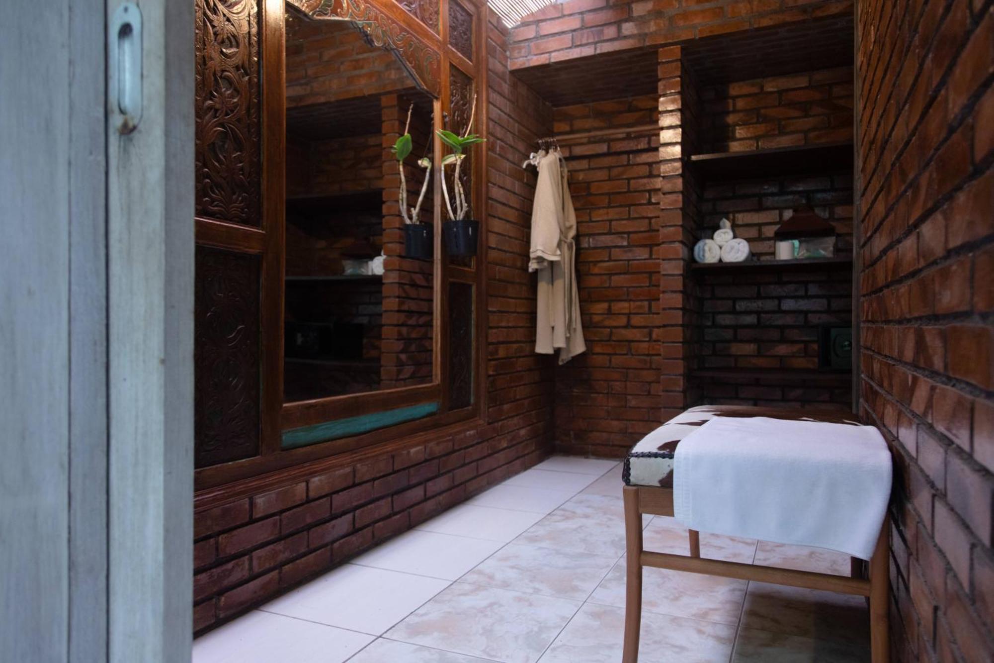Ocean Star Villa Five Near The Kudeta Beach Seminyak  Exterior photo